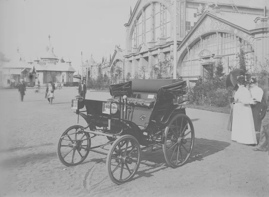 125 лет назад в Нижнем Новгороде был впервые продемонстрирован первый русский самодвижущийся экипаж