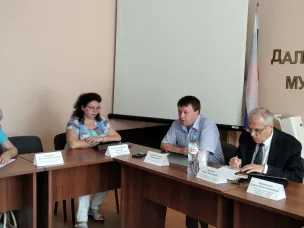Заседание комитета по делам архивов Нижегородской области и рабочей группы по созданию электронной Книги памяти сел и муниципальных образований Дальнеконстантиновского района