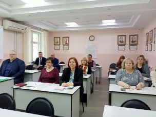 Состоялось совещание с руководителями государственных казенных учреждений, подведомственных комитету по делам архивов